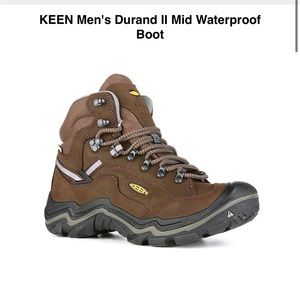 Pair of Durand Keen waterproof boots